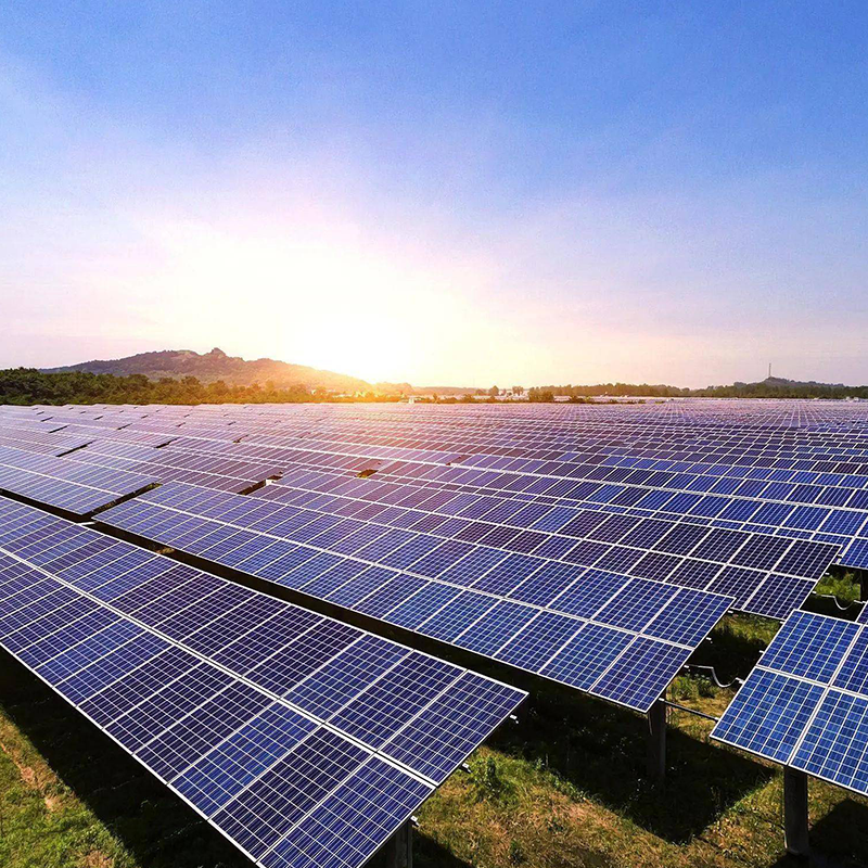 Is Photovoltaic Power Generation Harmful to Humans? Does It Emit Radiation? What’s the Truth?