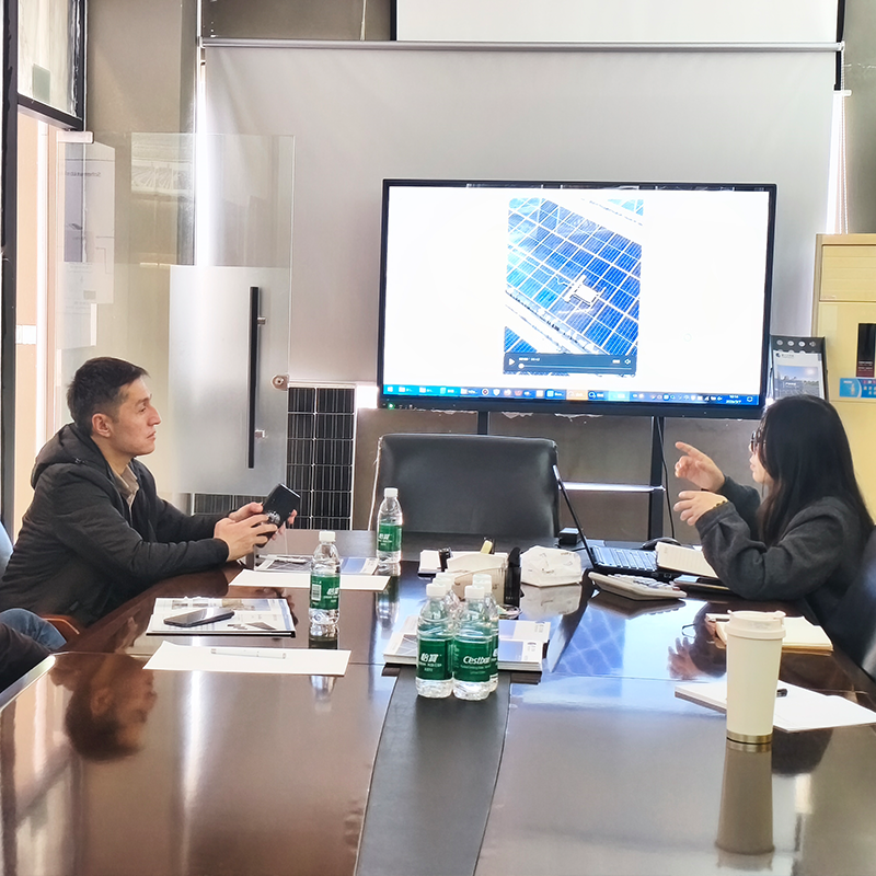 Singfo Solar Welcomes Uzbek Clients for Factory Visit and Cooperation Discussion