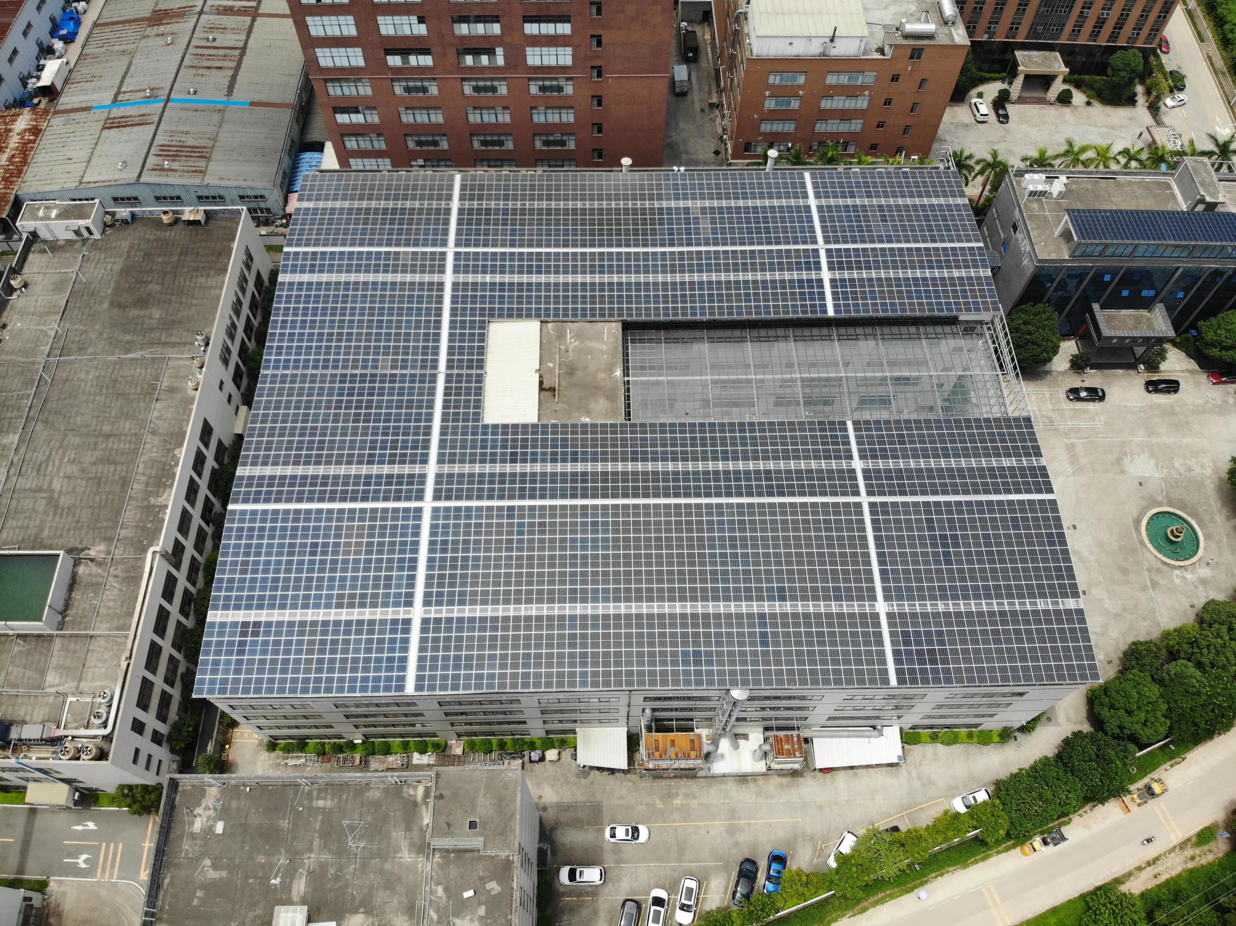 Singfo Solar Residential 3kW-15kW On Grid Solar Power System Kit for Home