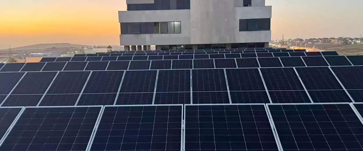 Azerbaijan 323kW Commercial & Industrial On-Grid Solar System